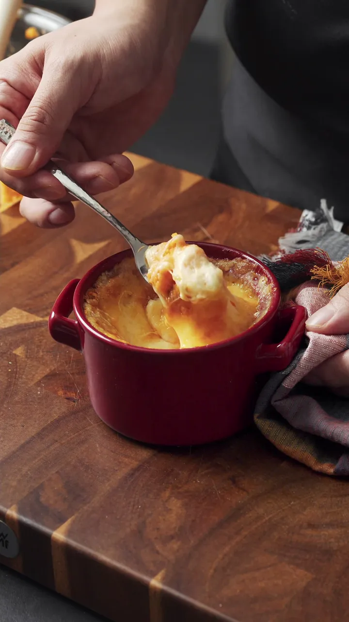 Cast Iron Mac & Cheese